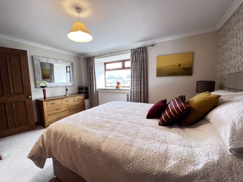 Bedroom- click for photo gallery